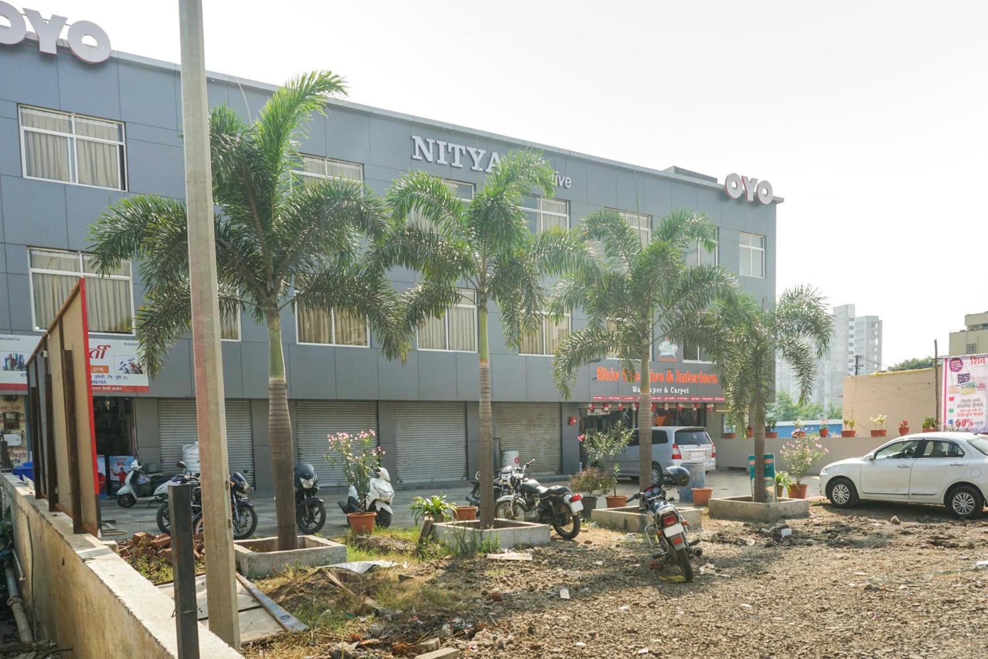 Hotel O Nitya Executive Phursungi Exterior photo